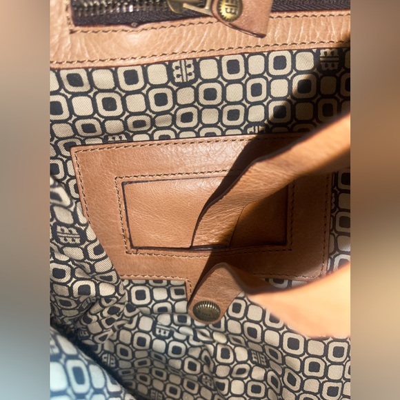 Loyd Maish large brown leather hobo - Picture 5 of 10